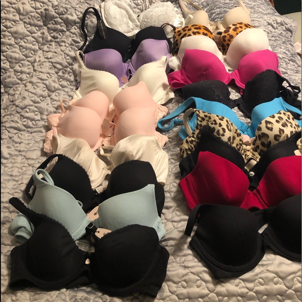 VICTORIA SECRET BRAS